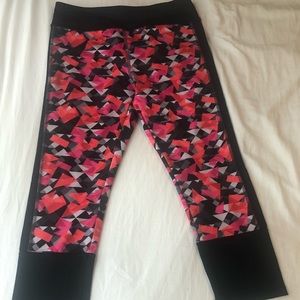 Cropped workout leggings